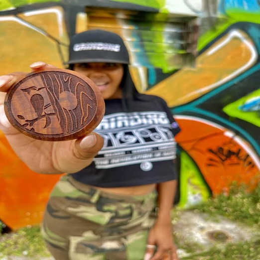 Why Natural Wooden Grinders Are Becoming the New Quiet-Luxury Cannabis Accessory
